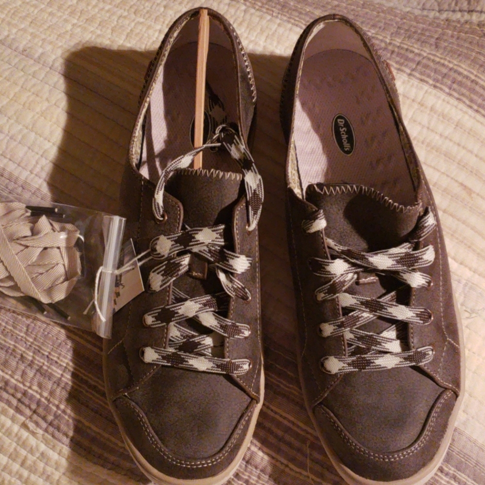 DR. Scholls Womens shoes size 9.5